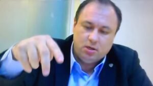 Ao vivo: acompanhe oitiva de Ney Anderson e Tiago Bardal na Câmara