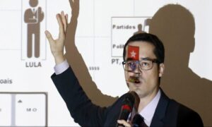 Deltan Dallagnol anuncia saída da coordenação da Lava Jato