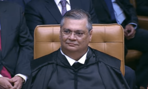 Escolha de conselheiro do TCE-MA está nas mãos de Flávio Dino no STF