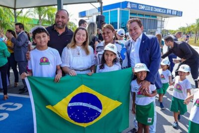 ASSISTA! Alunos da Creche-Escola Sementinha participam de Desfile Cívico com tema “Tradições Nordestinas”