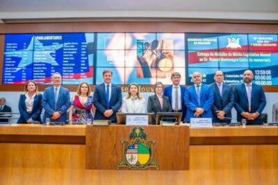 Assembleia Legislativa presta homenagem póstuma ao médico Roland Montenegro Costa em sessão solene