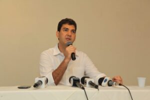 Braide falta audiência e evita depoimentos de delegada da PF e de procurador da República