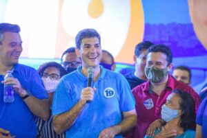 Weverton aguarda por declaração de apoio de Braide em evento em São Luís