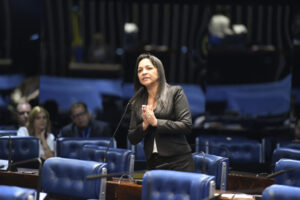 Pelo MA, apenas Eliziane é a favor de PEC que determina prisão após 2ª instância