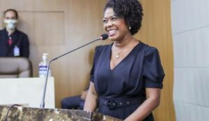 Justiça determina filiação retroativa à Esmênia Miranda, que seguirá como candidata a vice na chapa de Eduardo Braide