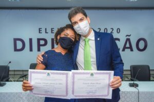 Braide tira Esmênia da Secretaria de Educação de São Luís, agora em definitivo