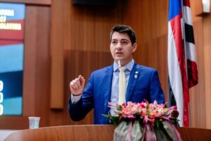 Fernando Braide cobra coerência de governistas diante de paralisação do sistema semiurbano de transporte público