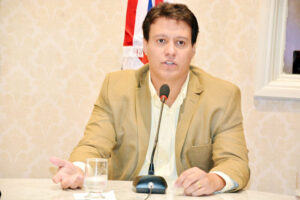 Para volta às aulas, Seduc inicia processo para compra de termômetros