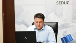 Felipe Camarão quer revogação de norma preconceituosa do Conselho de Educação