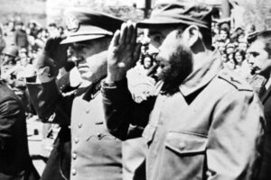 Por Breno Altman: Comparar Fidel a Pinochet é ceder à falaciosa teoria dos dois demônios