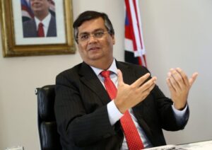 Para salvar PCdoB, Flávio Dino pode disputar Câmara em 2022