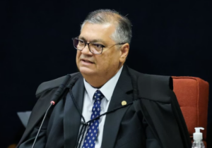 Mulher que chamou seguranças de Flávio Dino de “macacos” é condenada