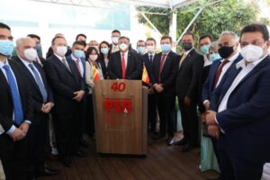 PSB, de Flávio Dino, consegue suspender no STF parte da Lei de Improbidade