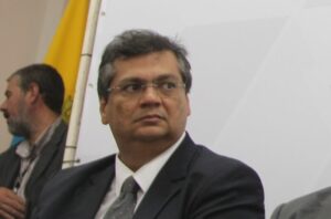 Cajueiro: pressionado, Dino recua e anula decreto que favoreceu TUP Porto São Luís