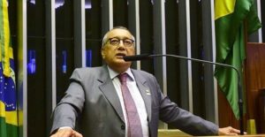 Gastão Vieira vai representar contra nomeação de policial para chefe do Parque Nacional dos Lençóis Maranhenses