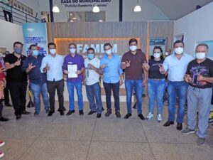 Fábio Gentil registra chapa para presidência da Famem