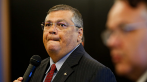 Nomeação de Dino ao STF pode derreter, avalia Elio Gaspari