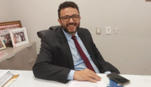 Yglésio debocha de ação do PSB por cassação do seu mandato
