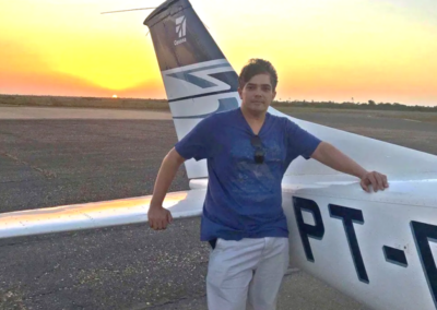 Avião cai em Timon e médico é resgatado com vida