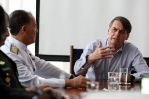 Jair Bolsonaro determina que militares celebrem golpe de 64