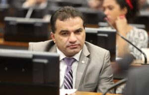 Deputados do PL são denunciados por corrupção em esquema de emendas parlamentares