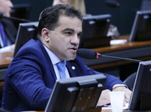 Revista Crusoé distorce fatos e ignora dados para dizer que dinheiro na mão de Josimar era fruto de desvio de emendas