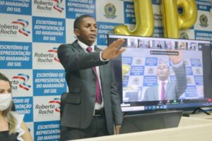 Com posse de Braide, Josivaldo JP assume mandato na Câmara