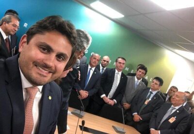Veja Agora