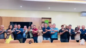 Após fim da janela, Luciano reúne 10 vereadores e forma maior grupo de Pinheiro…