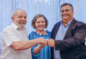 Weverton tenta polarizar com Dino em disputa por Lula, mas tem encontros ignorados pelo petista