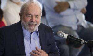 Lula diz que é preciso fazer uma campanha ferrenha para derrotar a bancada do orçamento secreto