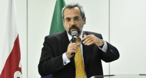 Reitores vão acionar ministro da Educação por crime de prevaricação