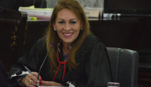 Nelma Sarney quer que TJ/MA banque gastos pessoais provocados por serviço remoto