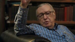 Olavo de Carvalho morre oito dias após ser diagnosticado com Covid-19