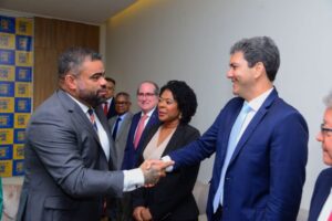 Após um mês, Eduardo Braide volta a trocar comando da SMTT