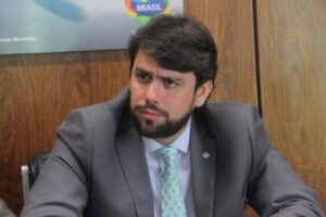 Pedro Lucas vai ao STF saber se é investigado por venda de emendas; Fux desconsidera processos sigilosos em resposta