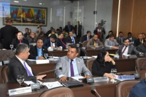 CMSL aprova emenda que diminui quórum mínimo para abertura de debates