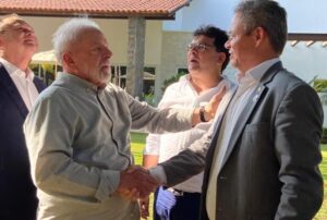 Imagem do dia: as bençãos de Lula a Rafael de Timon…