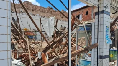 Teto de padaria desaba e deixa duas pessoas feridas em Timon