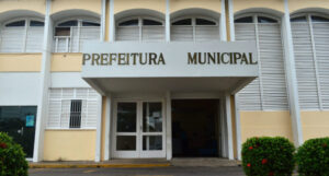Prefeitura cobra de empresa de limpeza proteção contra CoVID-19 em ITZ