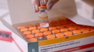 Confira a lista de municípios que aplicaram 100% das doses de vacina