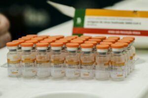 PF indicia dois por desvio de doses da Coronavac em Barra do Corda