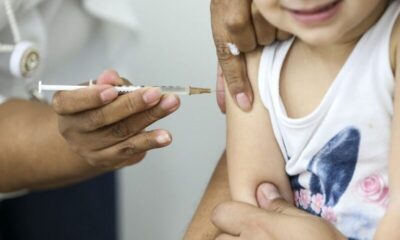 Comissão da Câmara vai discutir vacinação obrigatória de crianças contra Covid