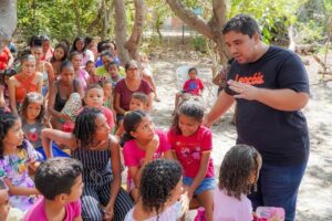 Vinicius Vale participa da Festa das Crianças em Barreirinhas