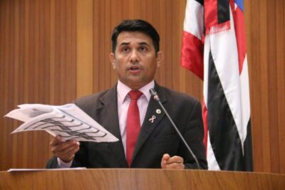 Glalbert Cutrim participa das inaugurações da Rota da Juçara e da Praça da Saúde em Axixá