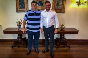 “Foguete sem ré”, Weverton imita Dino e disputa 2022 de olho no Palácio dos Leões em 2026