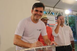 Rubens Júnior anuncia revitalização de praça na Cidade Operária