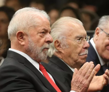 ‘Sou amigo do Lula, gosto muito dele e devemos apoiá-lo’, diz o ex-presidente José Sarney…