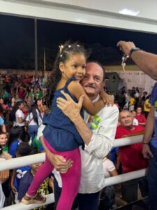 Doutor Julinho lidera disputa em Ribamar com mais de 30 pontos à frente
