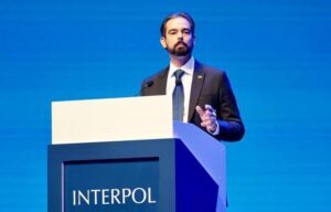 Interpol confirma delegado maranhense como primeiro brasileiro a chefiar organização
